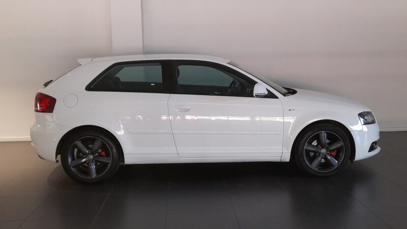 AUDI A3 Diesel 2011 de segunda mano