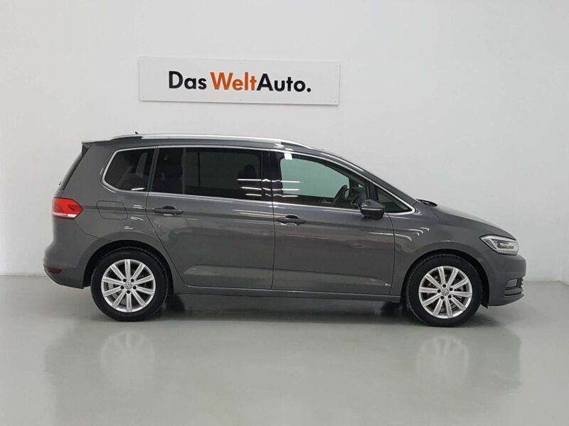 VOLKSWAGEN TOURAN Diesel 2018 de segunda mano