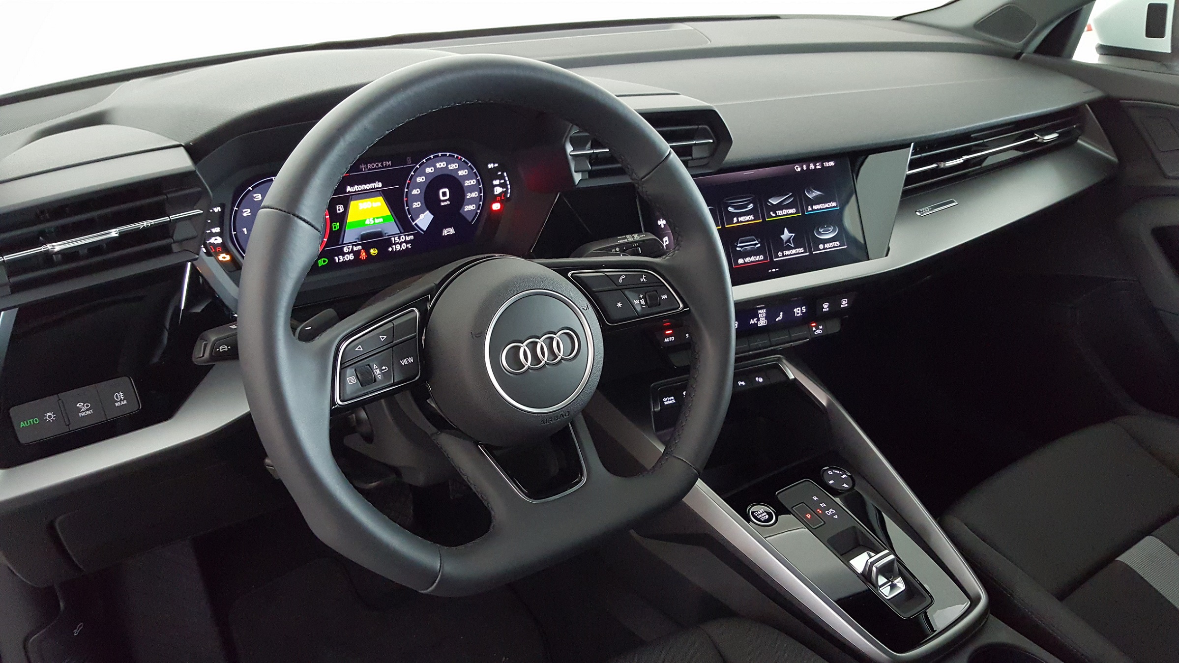 AUDI A3 SPORTBACK 40 TFSIE S-TRONIC ADVANCED 8 AUDI A3 SPORTBACK Hibrido 2021 de segunda mano