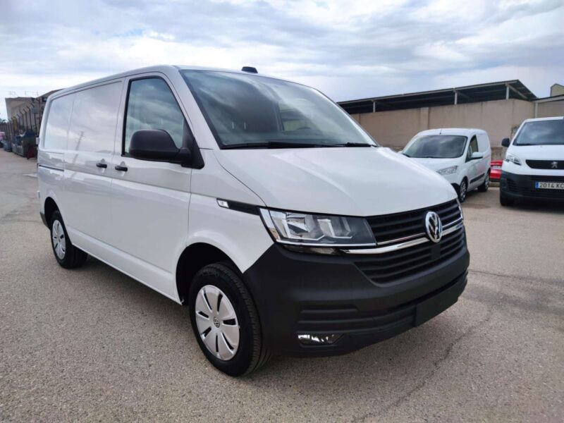 VOLKSWAGEN TRANSPORTER Diesel 2023 de segunda mano