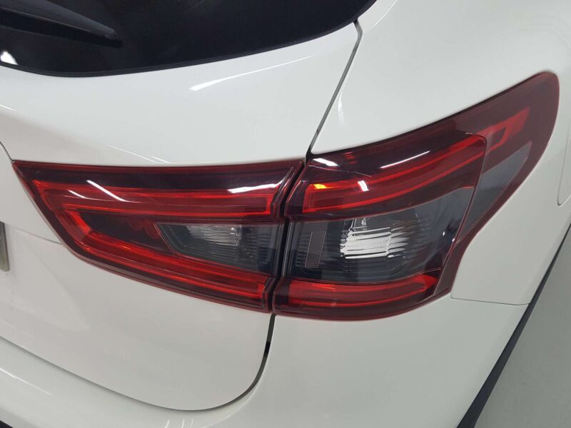 NISSAN QASHQAI Gasolina 2018 de segunda mano