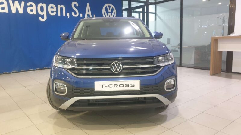 VOLKSWAGEN T-CROSS Gasolina 2023 de segunda mano