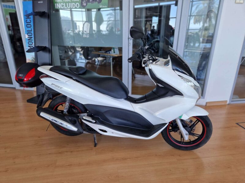 Honda PCX 125 Gasolina 2011 de segunda mano