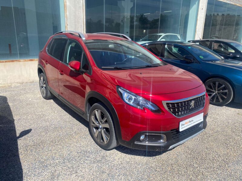 PEUGEOT 2008 Diesel 2019 de segunda mano