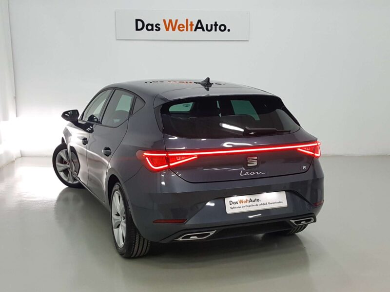 SEAT LEON Gasolina 2022 de segunda mano