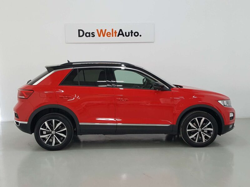 VOLKSWAGEN T-ROC Gasolina 2020 de segunda mano