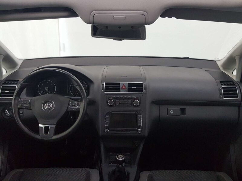 VOLKSWAGEN TOURAN Diesel 2011 de segunda mano