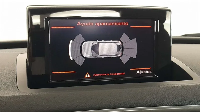 AUDI Q3 Gasolina 2012 de segunda mano