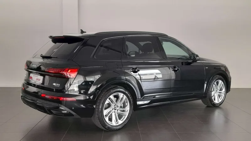 AUDI Q7 Diesel 2023 de segunda mano