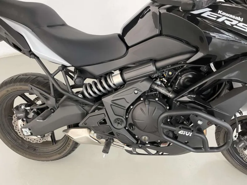 KAWASAKI Z650 Gasolina 2021 de segunda mano