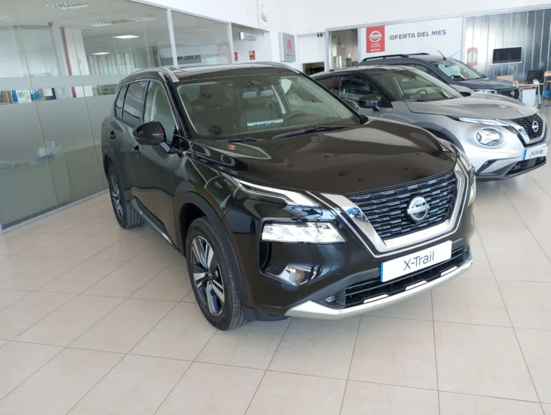 NISSAN X-TRAIL Gasolina 2023 de segunda mano