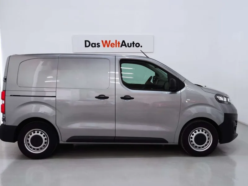 OPEL VIVARO FURGON Diesel 2020 de segunda mano