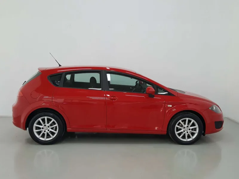 SEAT LEON Diesel 2011 de segunda mano