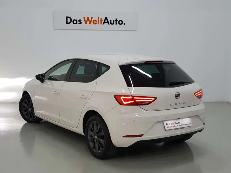 SEAT LEON Gasolina 2019 de segunda mano