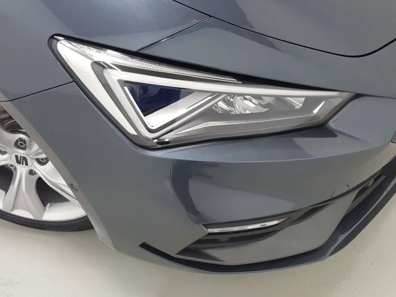 SEAT LEON Gasolina 2022 de segunda mano