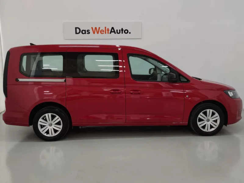 VOLKSWAGEN CADDY MAXI Diesel 2023 de segunda mano