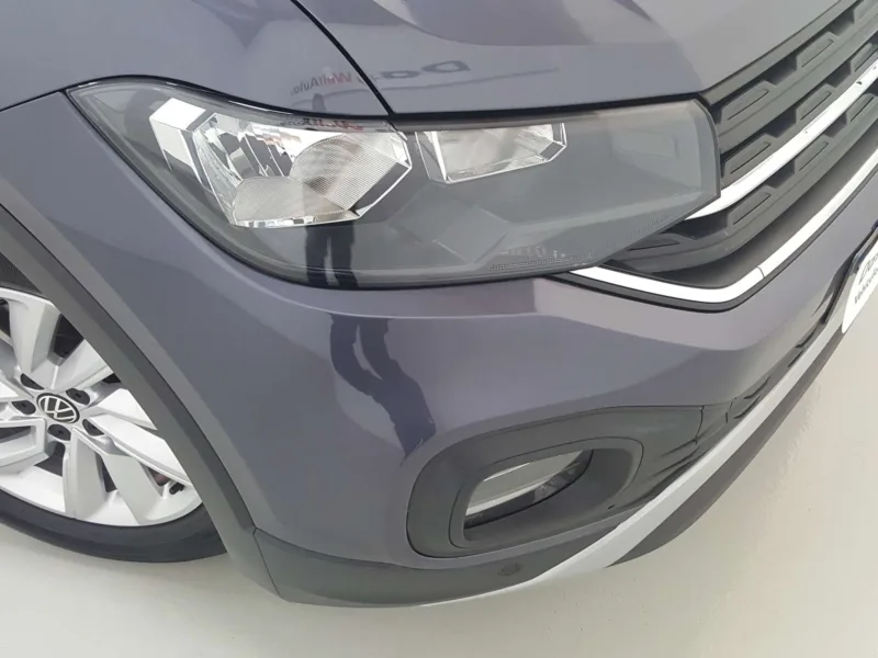 VOLKSWAGEN T-CROSS Gasolina 2022 de segunda mano