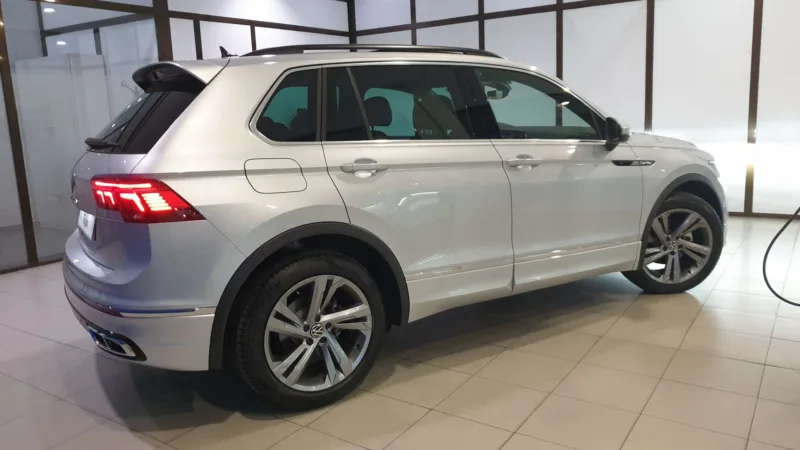 VOLKSWAGEN TIGUAN Diesel 2023 de segunda mano