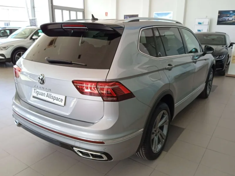 VOLKSWAGEN TIGUAN Gasolina 2023 de segunda mano