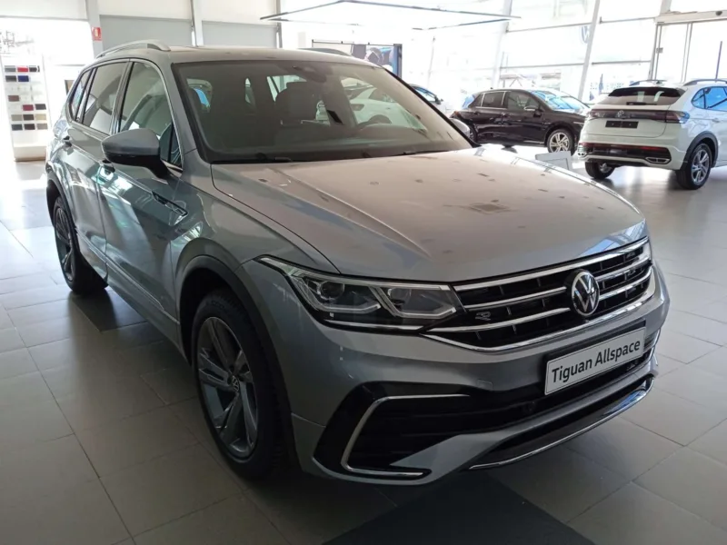 VOLKSWAGEN TIGUAN Gasolina 2023 de segunda mano