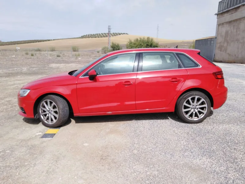 AUDI A3 SPORTBACK Diesel 2019 de segunda mano