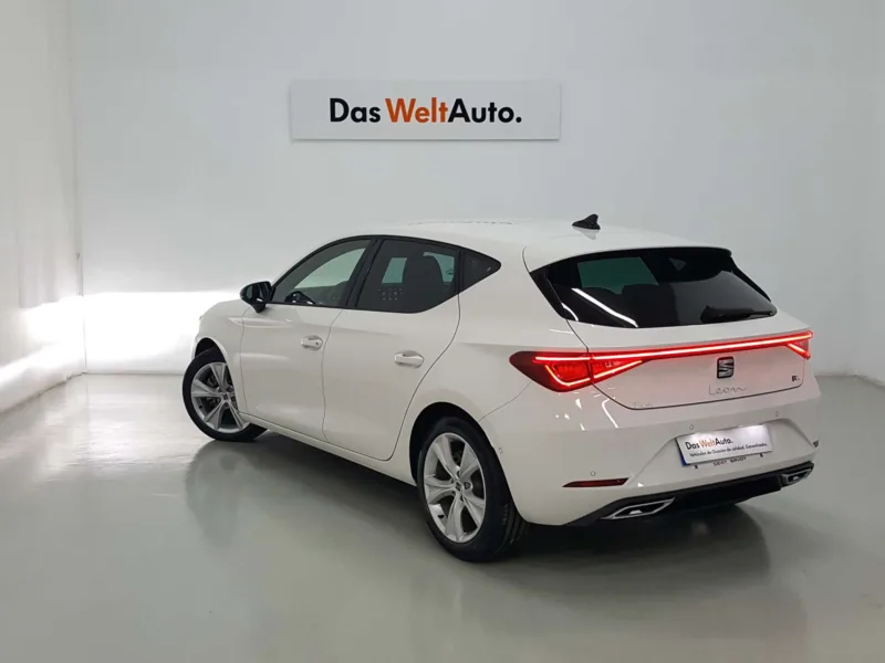 SEAT CORDOBA Gasolina 2022 de segunda mano