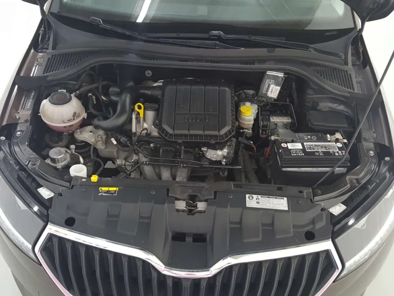 SKODA FABIA Gasolina 2019 de segunda mano