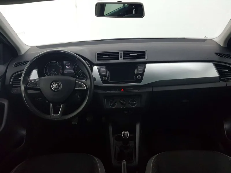 SKODA FABIA Gasolina 2019 de segunda mano