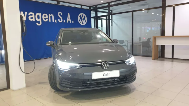 VOLKSWAGEN GOLF Diesel 2023 de segunda mano