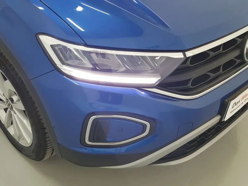 VOLKSWAGEN T-ROC Gasolina 2022 de segunda mano