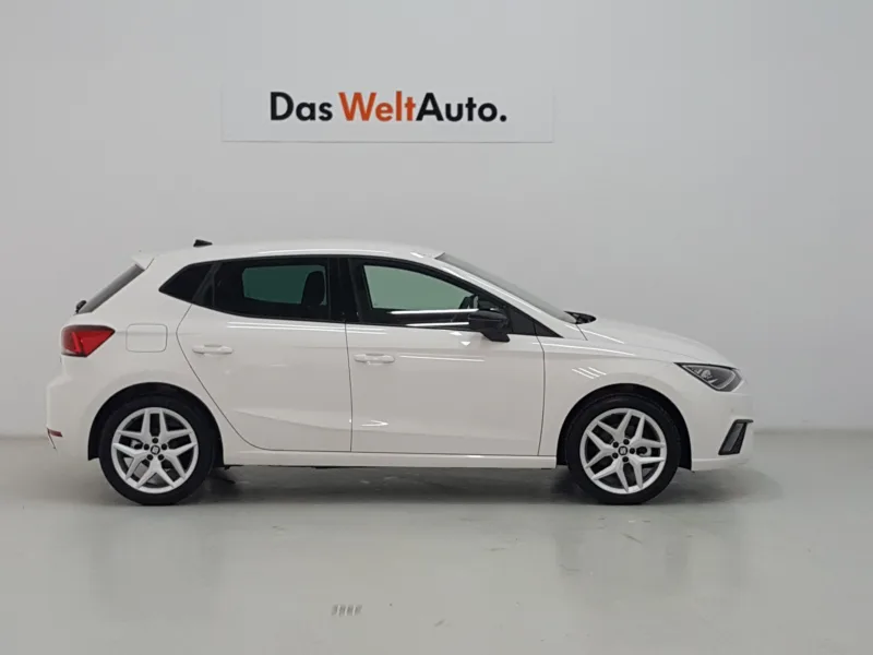 SEAT IBIZA Gasolina 2020 de segunda mano