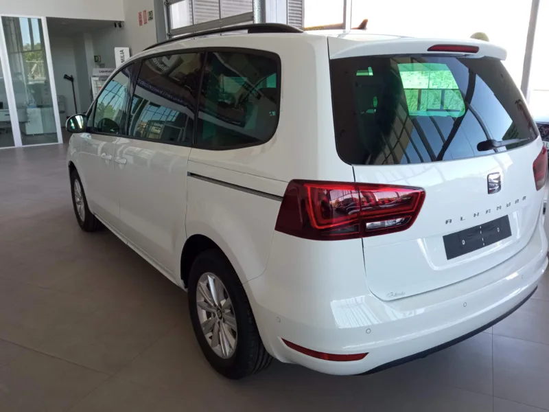 SEAT ALHAMBRA Diesel 2021 de segunda mano