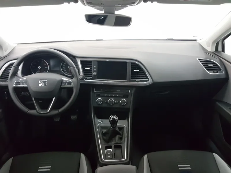 SEAT LEON Gasolina 2020 de segunda mano