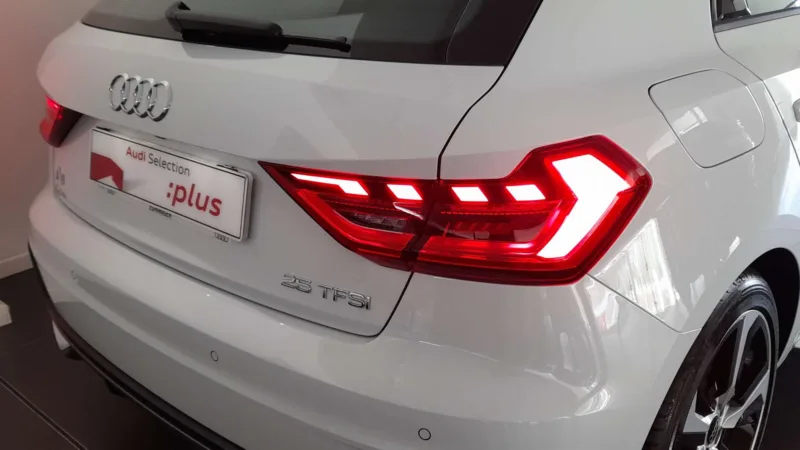 AUDI A1 SPORTBACK Gasolina 2023 de segunda mano