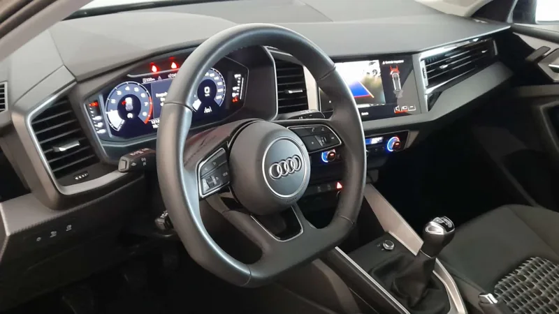 AUDI A1 SPORTBACK Gasolina 2023 de segunda mano