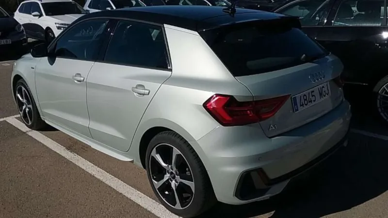 AUDI A1 SPORTBACK Gasolina 2023 de segunda mano