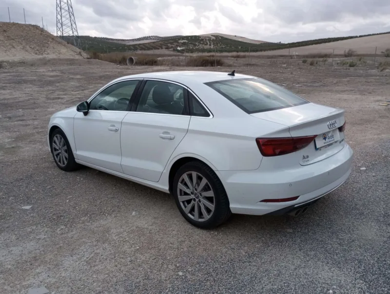 AUDI A3 SEDAN Gasolina 2019 de segunda mano