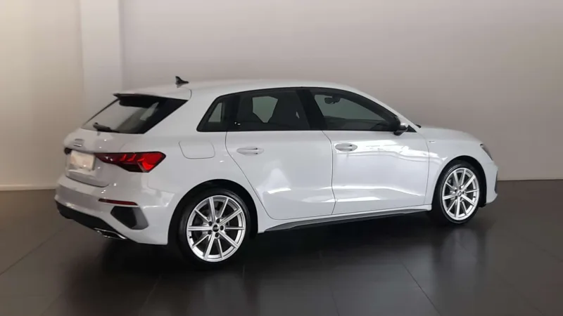 AUDI A3 SPORTBACK Diesel 2022 de segunda mano