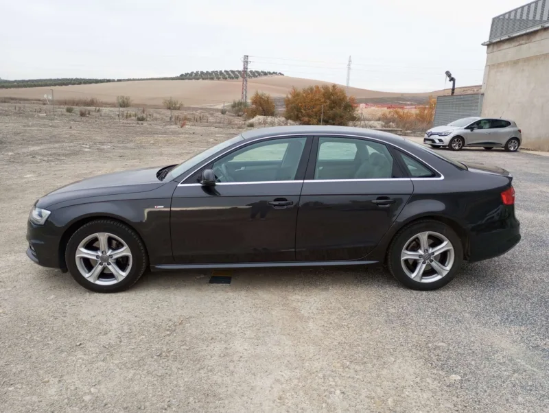 AUDI A4 Diesel 2015 de segunda mano