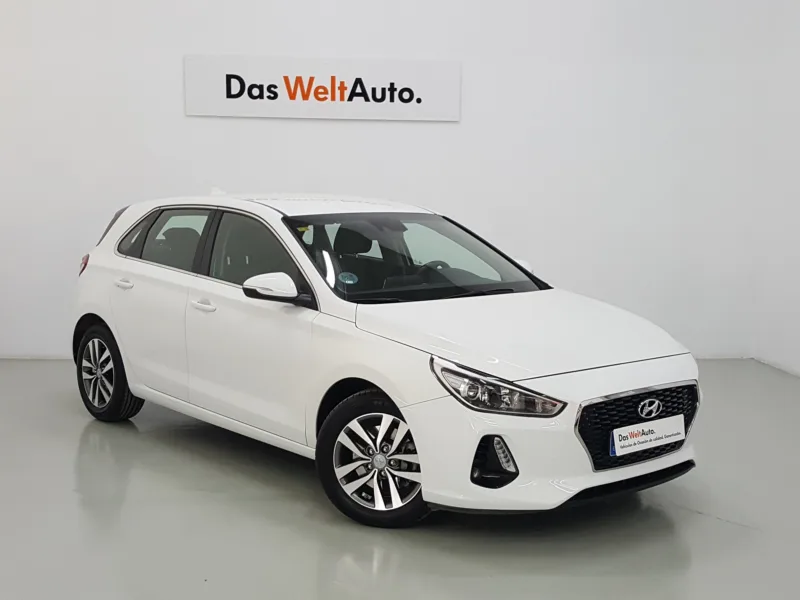 HYUNDAI I30 Gasolina 2017 de segunda mano