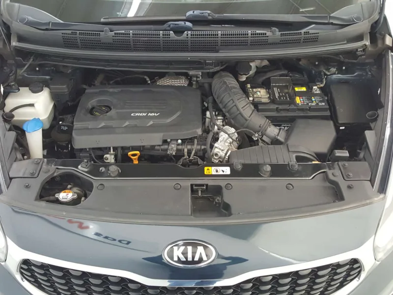 KIA CARENS Diesel 2017 de segunda mano