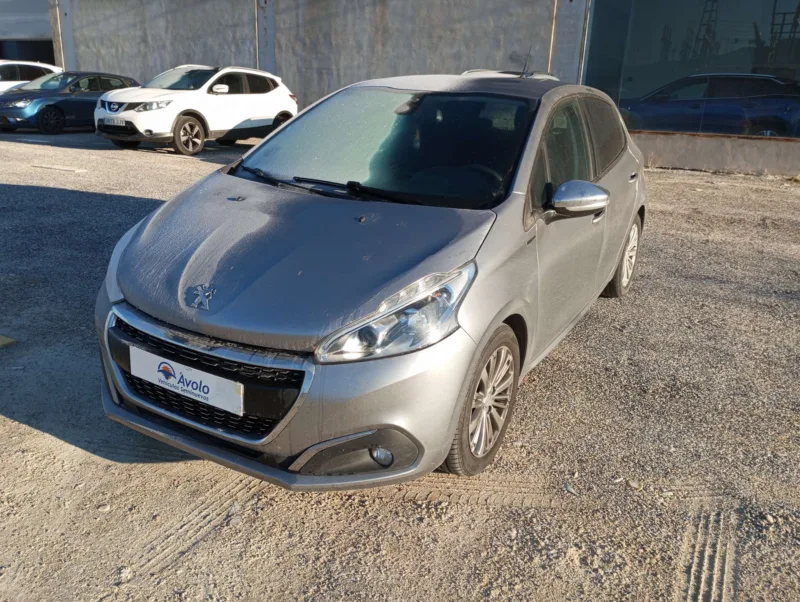 PEUGEOT 208 Diesel 2019 de segunda mano