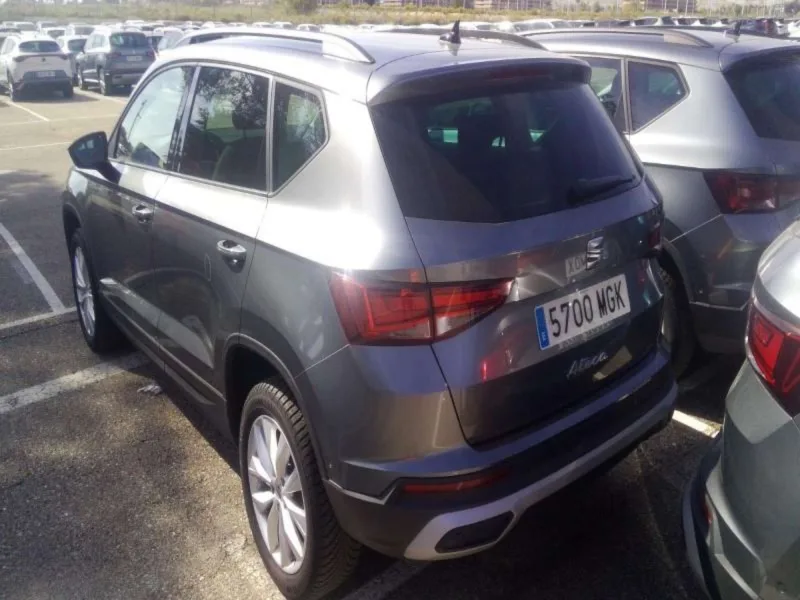 SEAT ATECA Gasolina 2023 de segunda mano