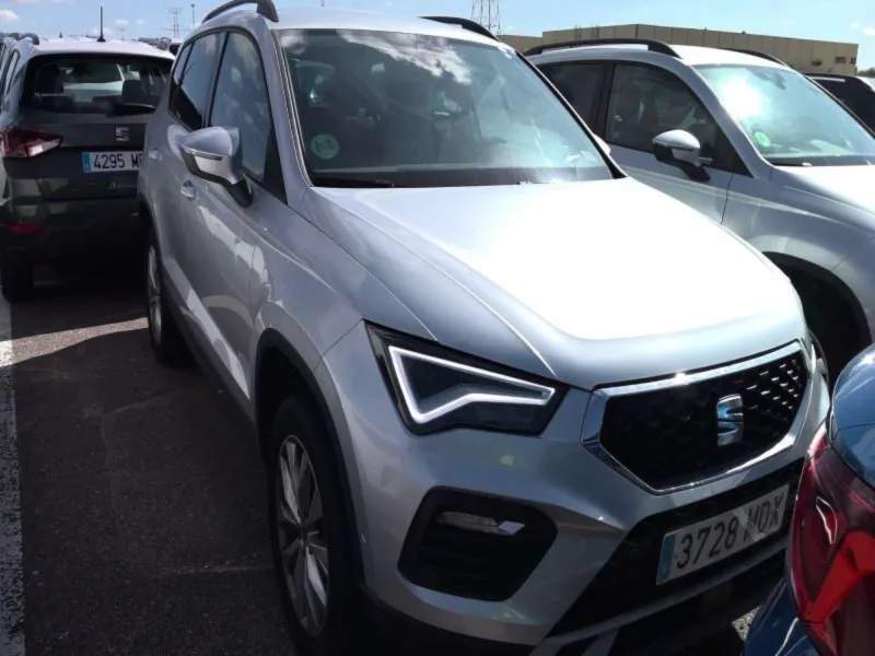 SEAT ATECA Gasolina 2023 de segunda mano