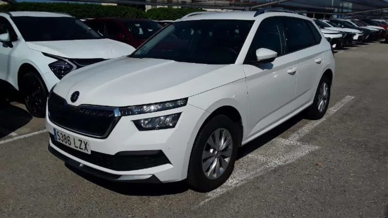 SKODA KAMIQ Gasolina 2022 de segunda mano