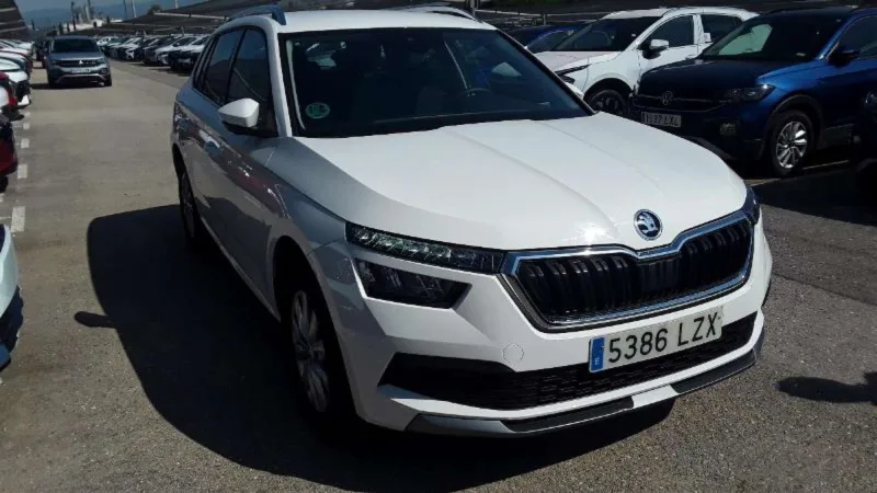 SKODA KAMIQ Gasolina 2022 de segunda mano