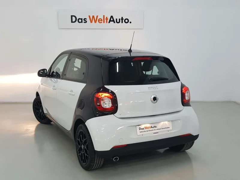 SMART FORFOUR Gasolina 2018 de segunda mano