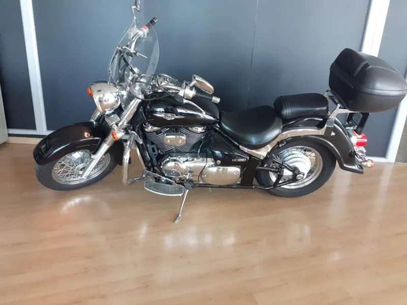 SUZUKI INTRUDER C800 Gasolina 2008 de segunda mano