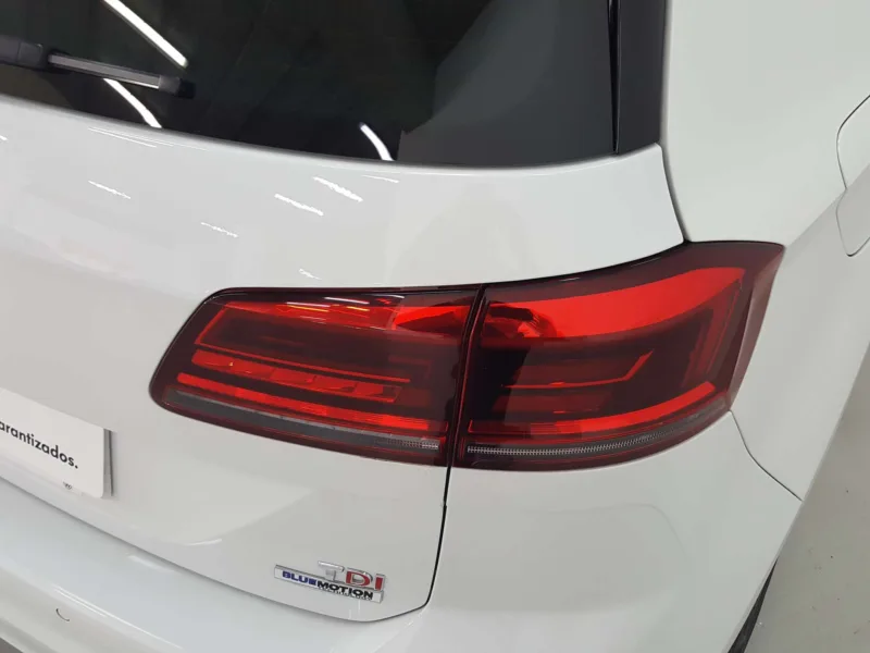 VOLKSWAGEN GOLF SPORTSVAN Diesel 2019 de segunda mano