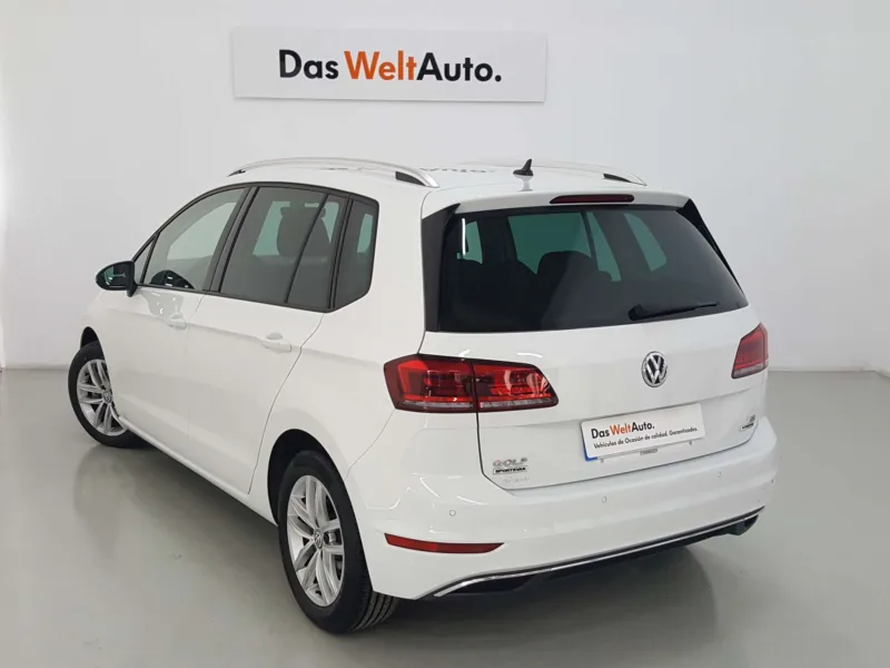 VOLKSWAGEN GOLF SPORTSVAN Diesel 2019 de segunda mano